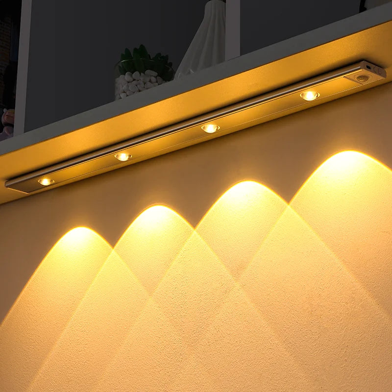 LED-Beleuchtung mit Bewegungssensor – Kabellose, ultradünne LED-Sensorlampe mit USB-Anschluss für Küchenschränke, Schlafzimmer und Kleiderschrank